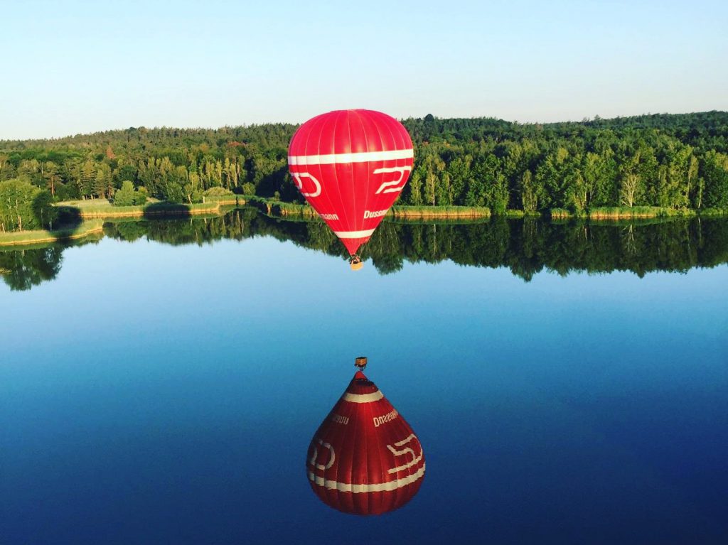 Ballonfahrt zum Sonnenaufgang, Werktags mit Picknick