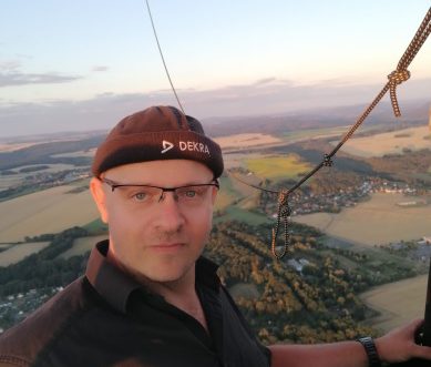 cropped-lars-pic.jpg Lars Leinert